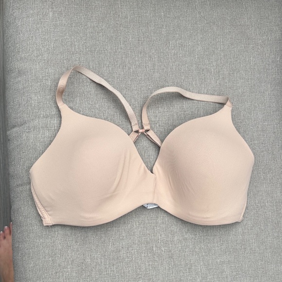 Calvin Klein 34C Nude Bra - Picture 1 of 4